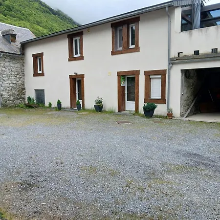 Montanhous Dom wakacyjny Bazus-Aure