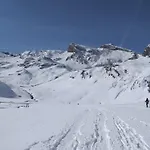 Nyaraló Montanhous *