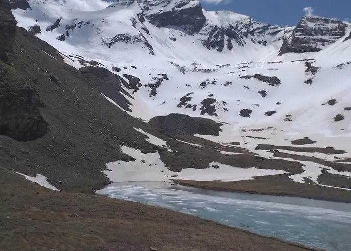 Montanhoùs Hébergement de vacances *